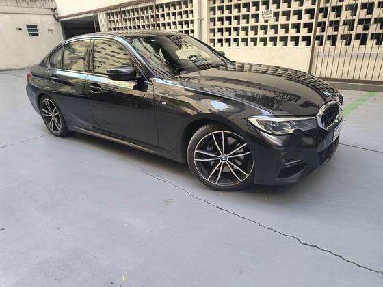 BMW 330e 2.0 16V TURBO HÍBRIDO M SPORT AUTOMÁTICO BMW 330e 2.0 16V TURBO HÍBRIDO M SPORT AUTOMÁTICO